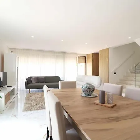 Eco House - Privat Pool & Luxurious ヴィラ *